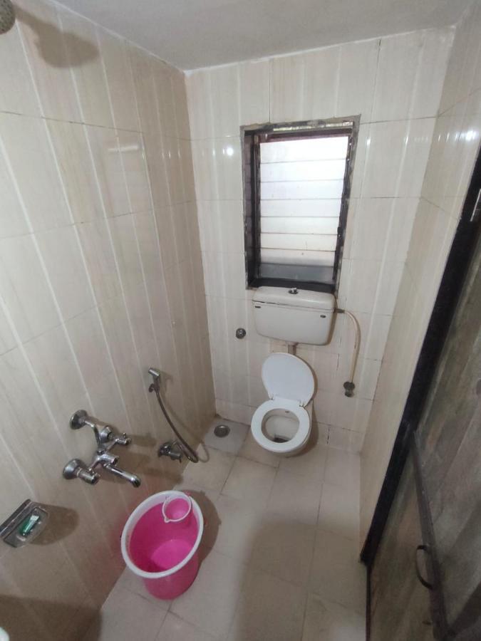 Hotel Skylight Navi Mumbai Esterno foto