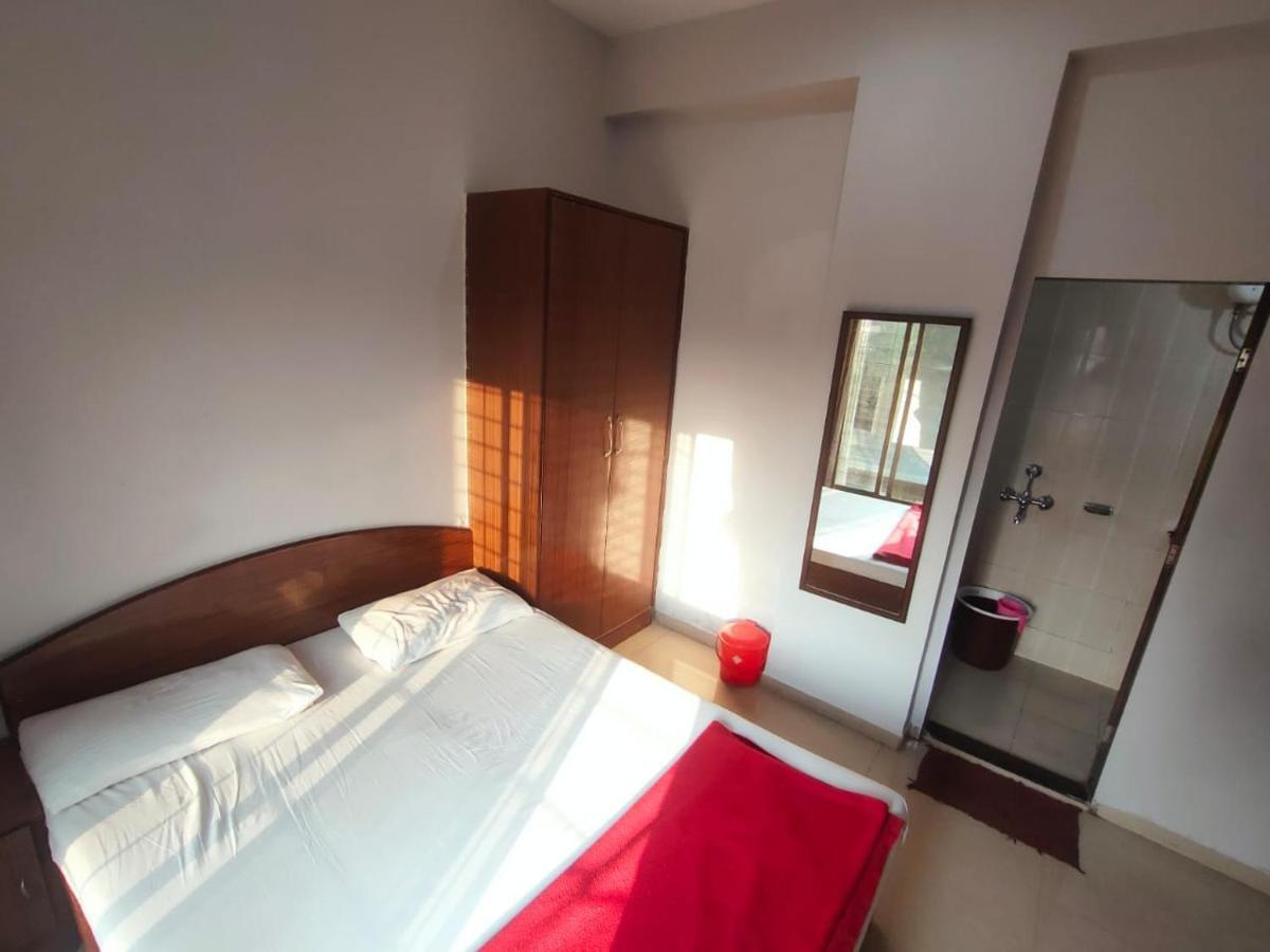 Hotel Skylight Navi Mumbai Esterno foto